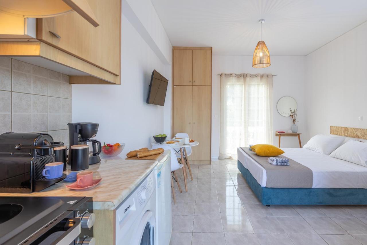 White House Studios & Apartments Argostoli  Esterno foto