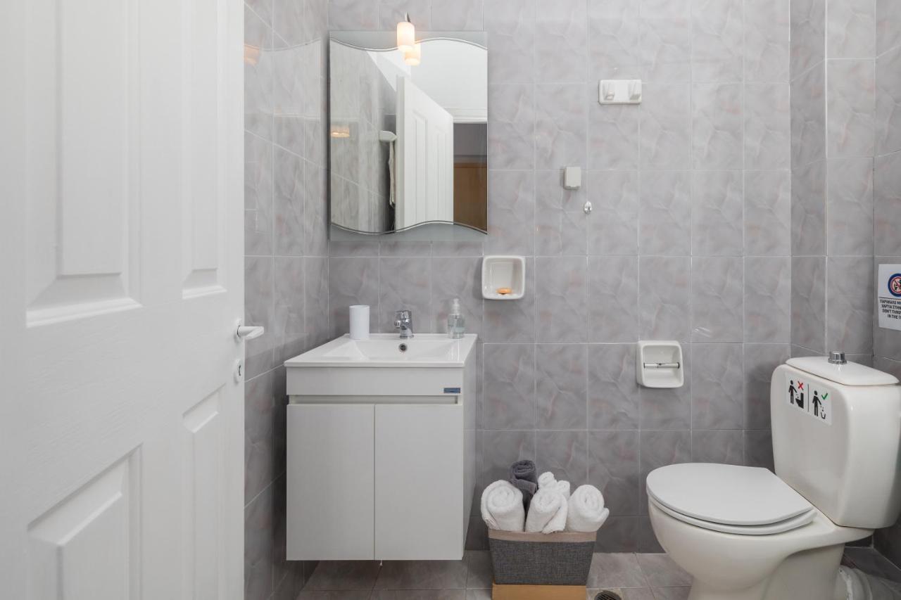 White House Studios & Apartments Argostoli  Esterno foto